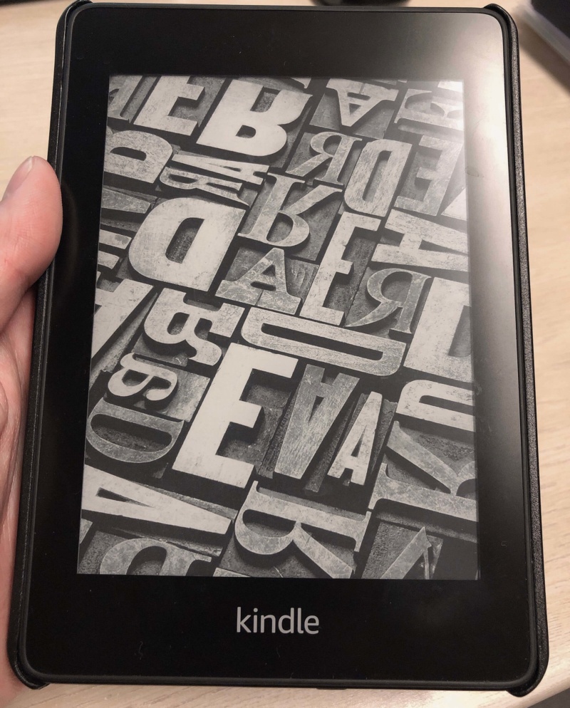 Kindle Paper Whiteの画像